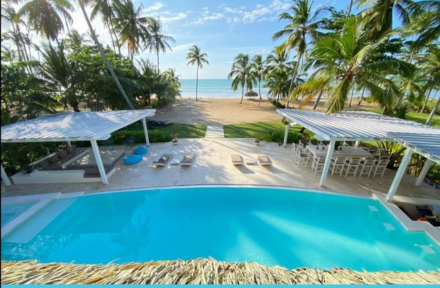 Villa Ocean Lodge Coson Las Terrenas Piscina playa